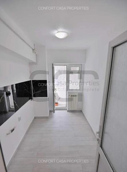 Decebal, stradal, renovat recent, metrou Piata Muncii